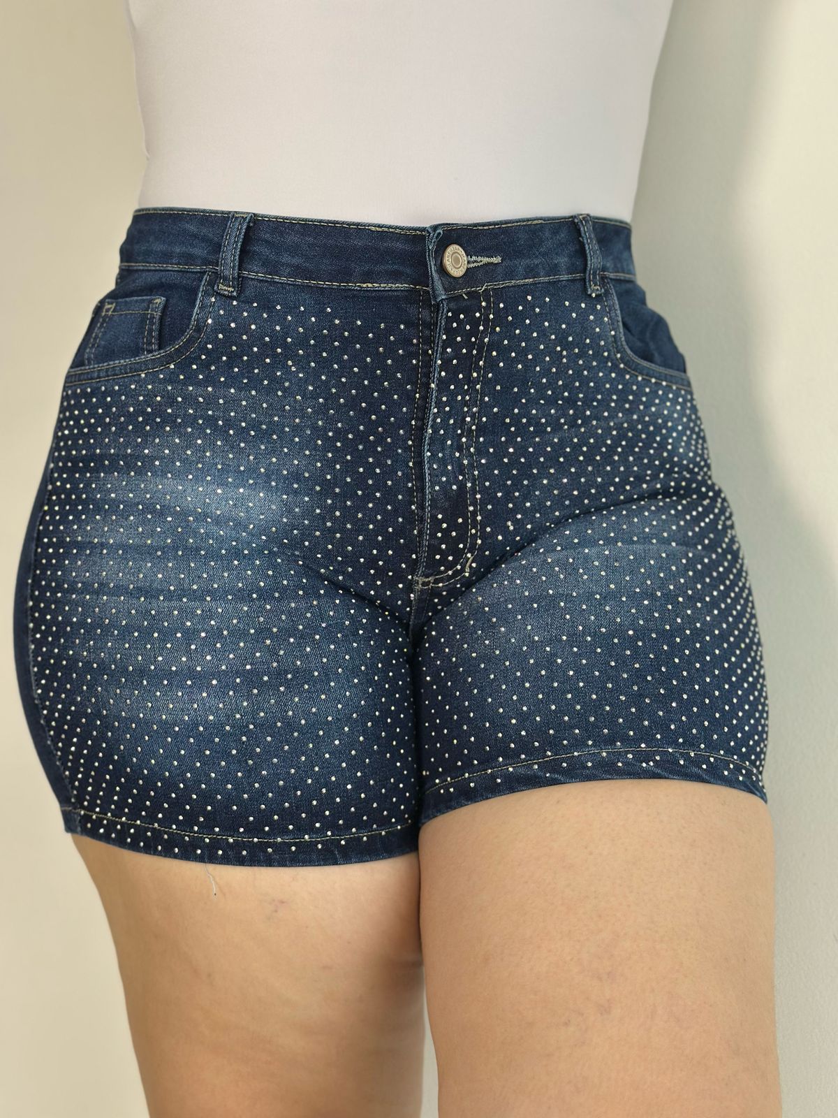 Short Brillos - Tela Strech