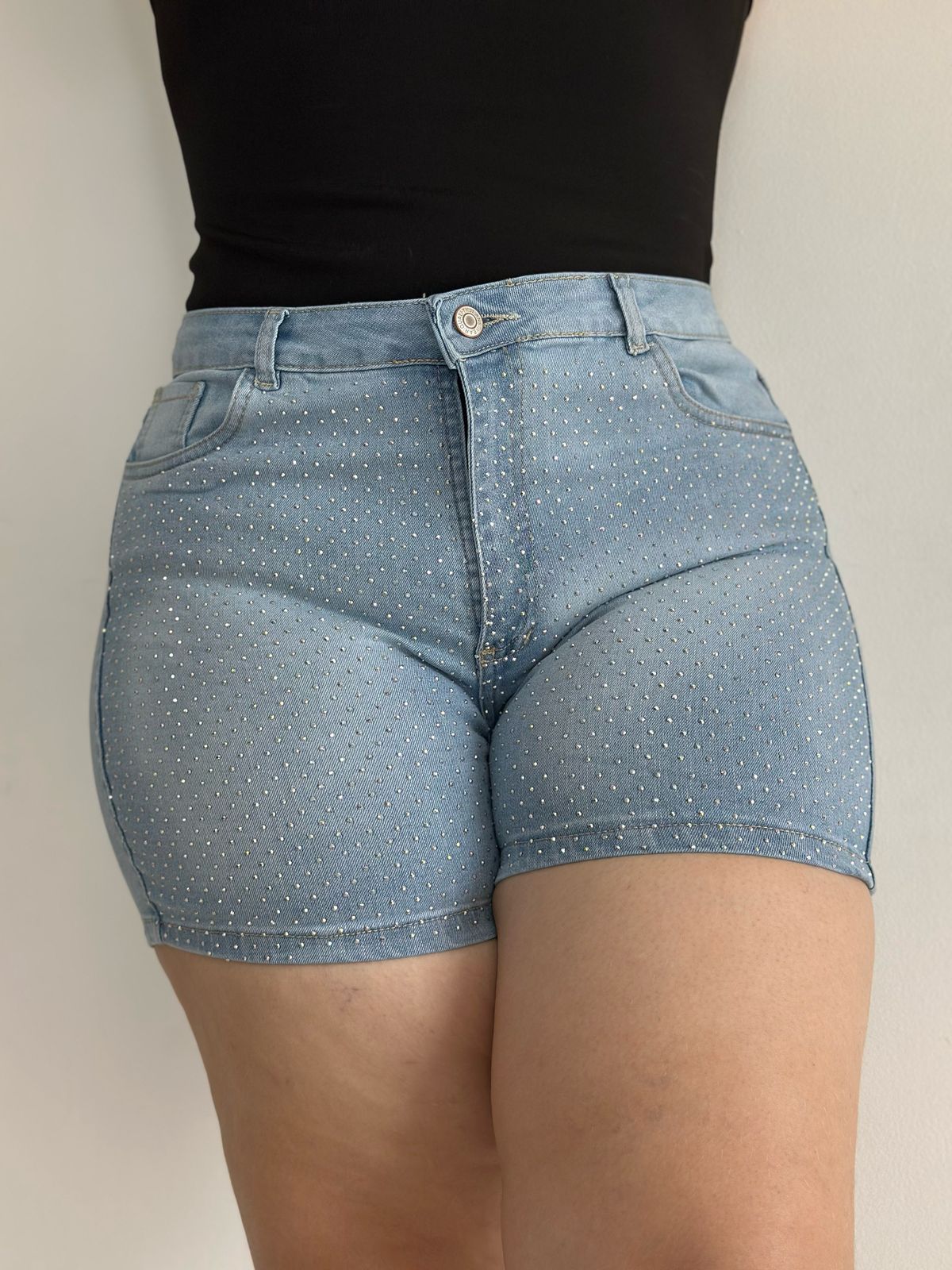 Short Brillos - Tela Strech