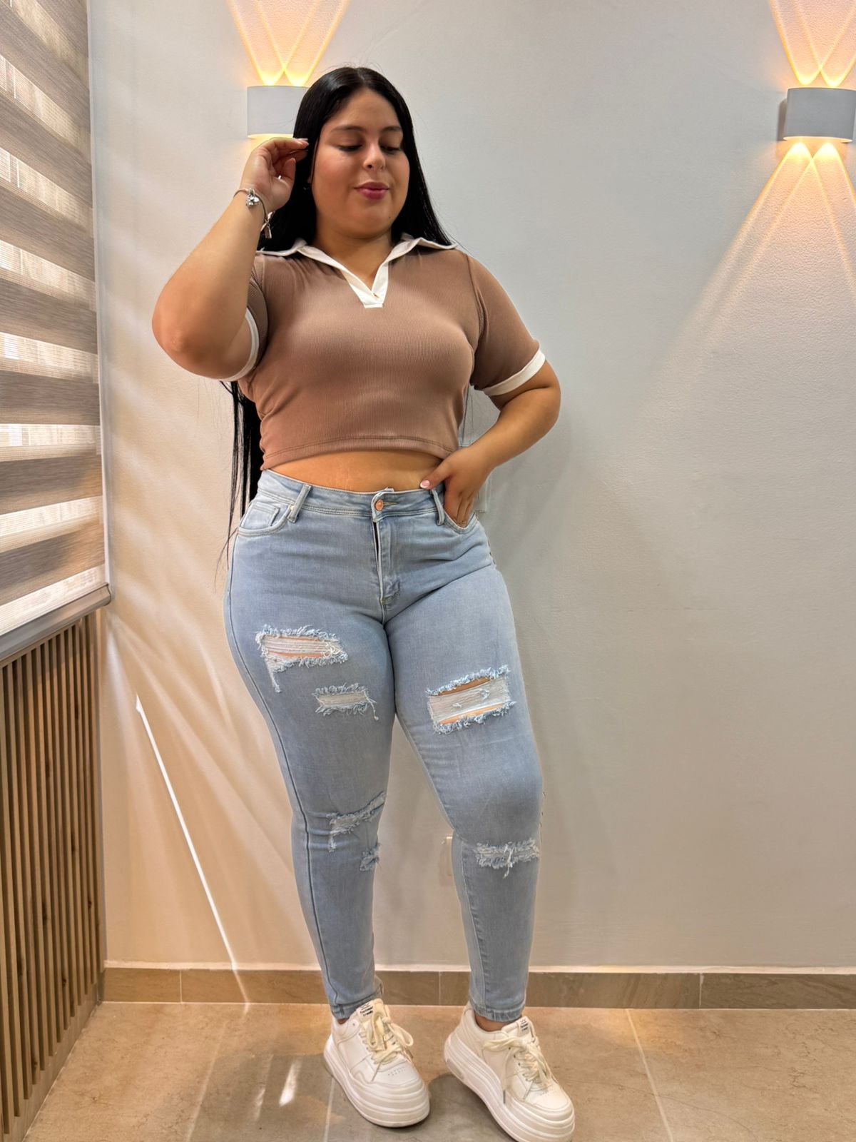 Skinny claro con rotos - Tela Strech